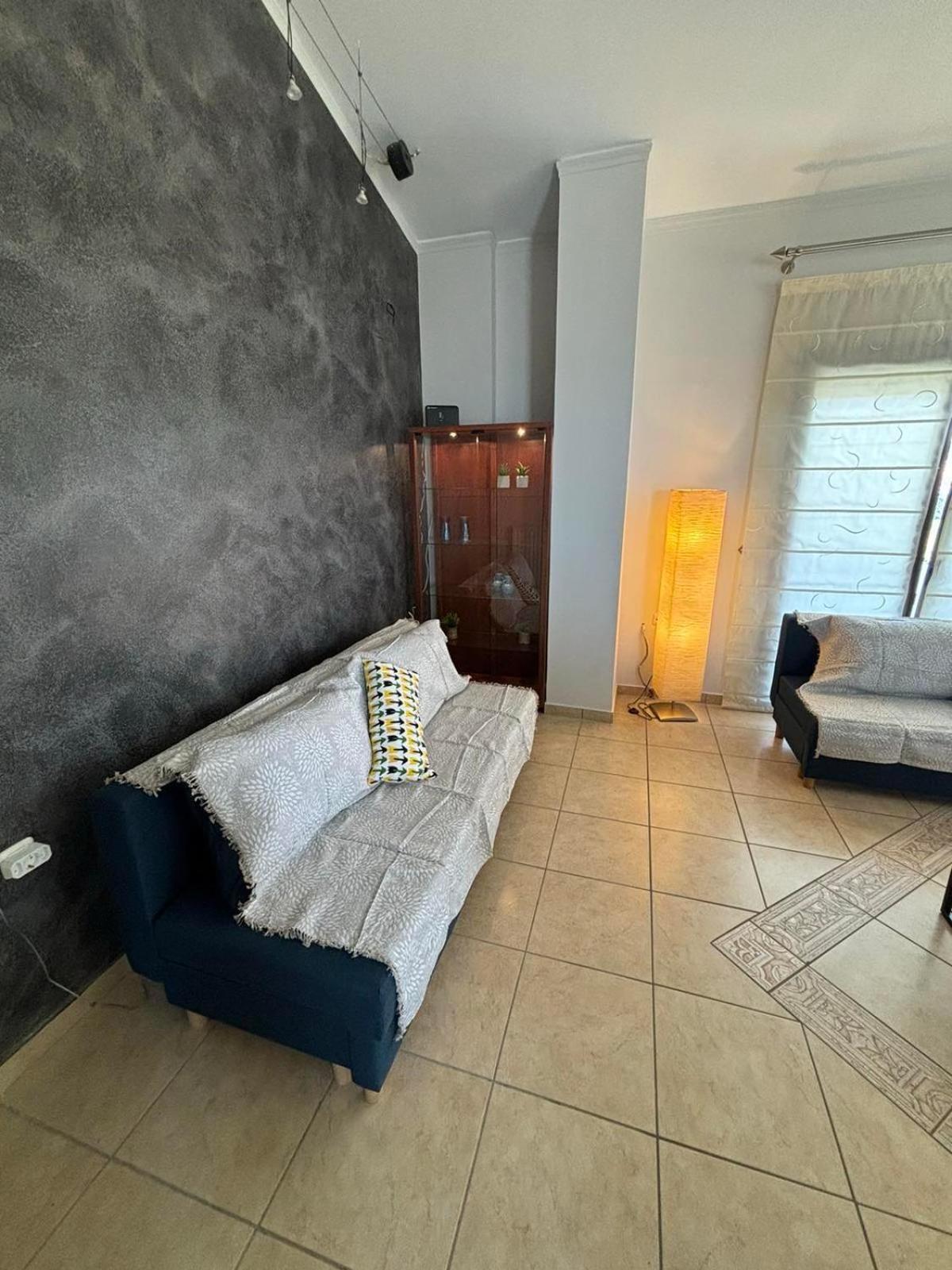 Stratos House Apartment อาร์เตมีดา ภายนอก รูปภาพ